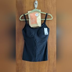 Knix nursing tank XXL and leakproof nursing pads